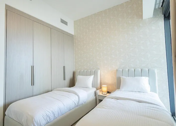 Mh - Act Tower - Downtown - Burj View 3Bhk -Ref4001